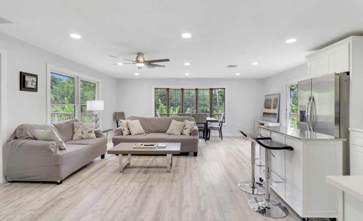Photo of Livingroom in Palm Beach Country Estates