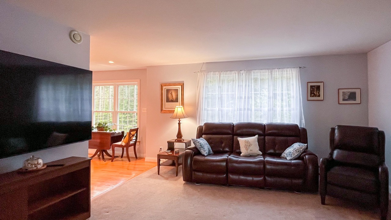 Photo of Livingroom in Waldoboro