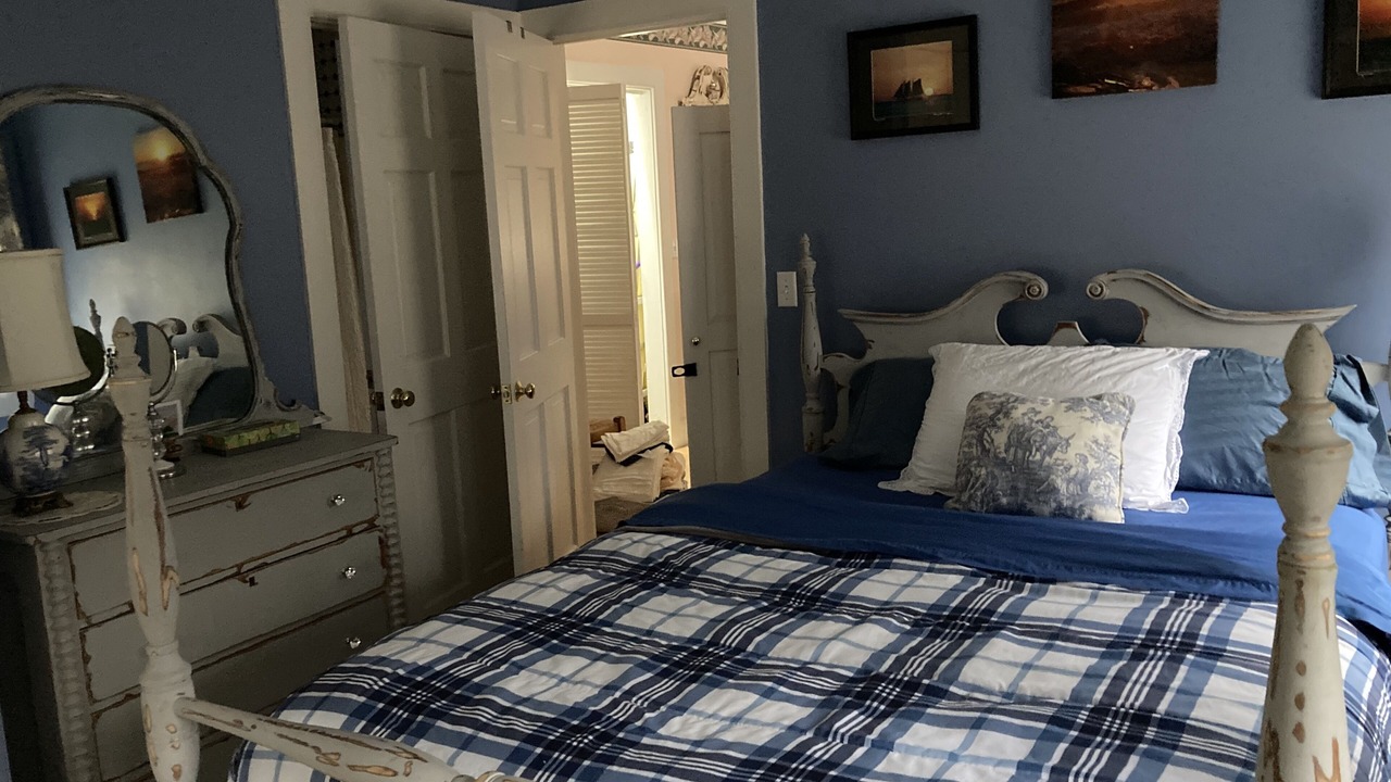 Photo of Bedroom in South Eliot