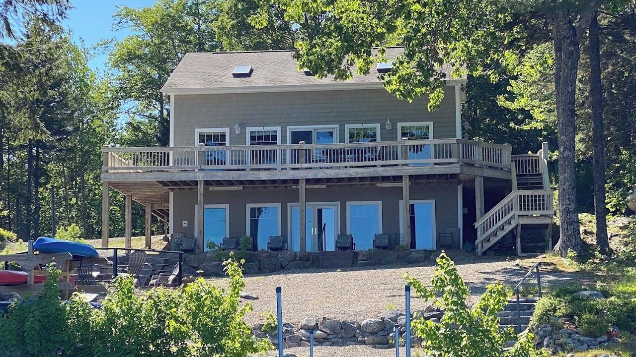 Photo of Others in Sullivan