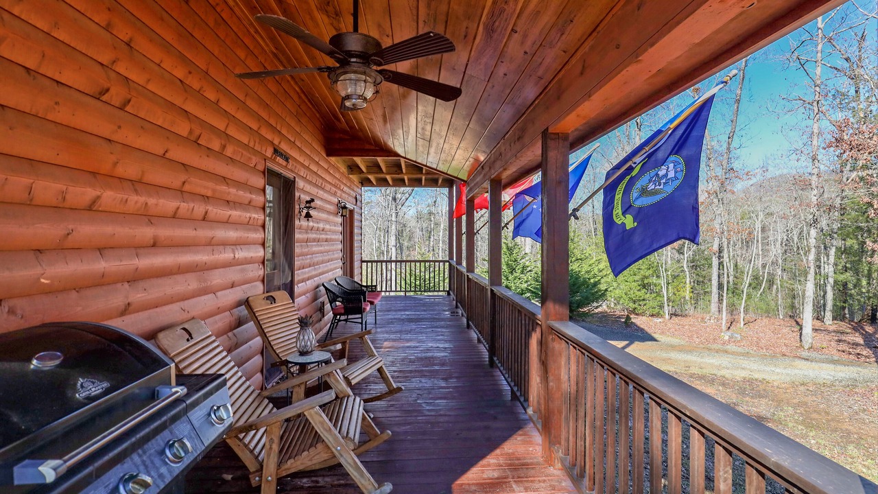 Photo of Patio Balcony in Brasstown