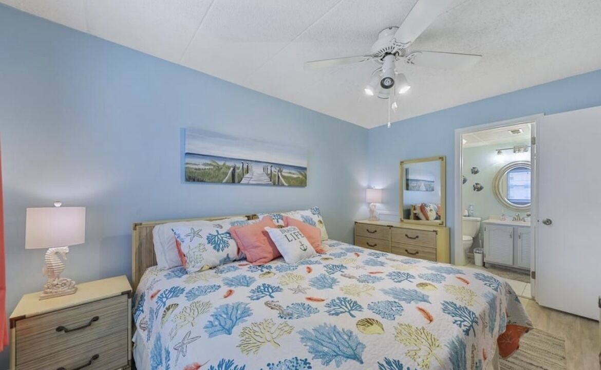 Photo of Bedroom in North Ocean City