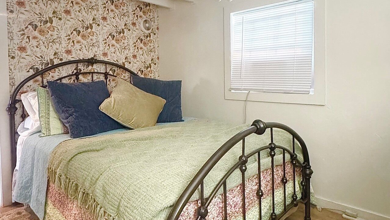 Photo of Bedroom in Harper