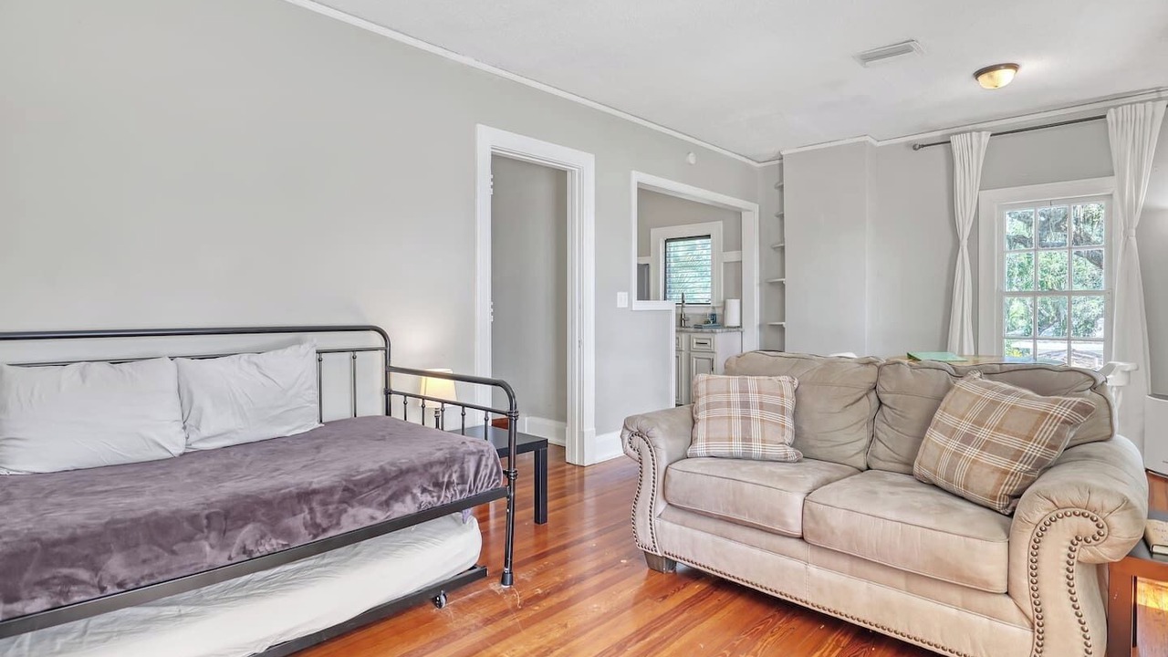 Photo of Livingroom in Tropic