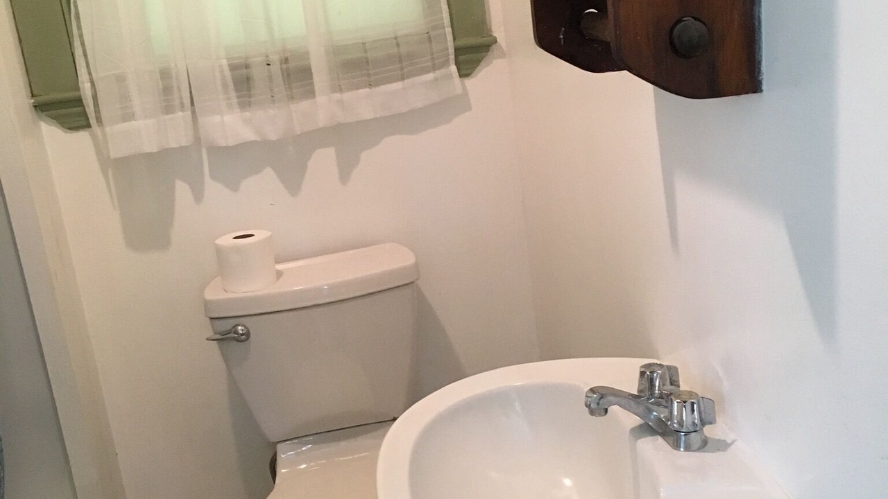 Photo of Bathroom in Peaks Island