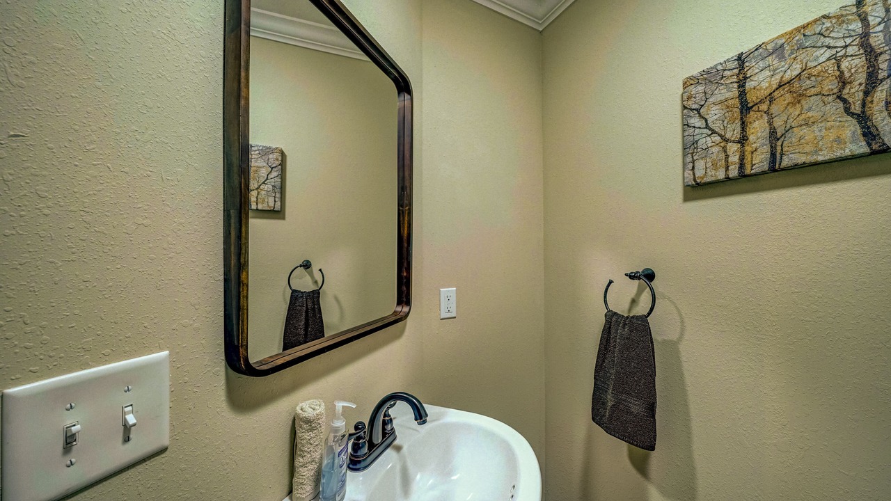Photo of Bedroom in Blairsville