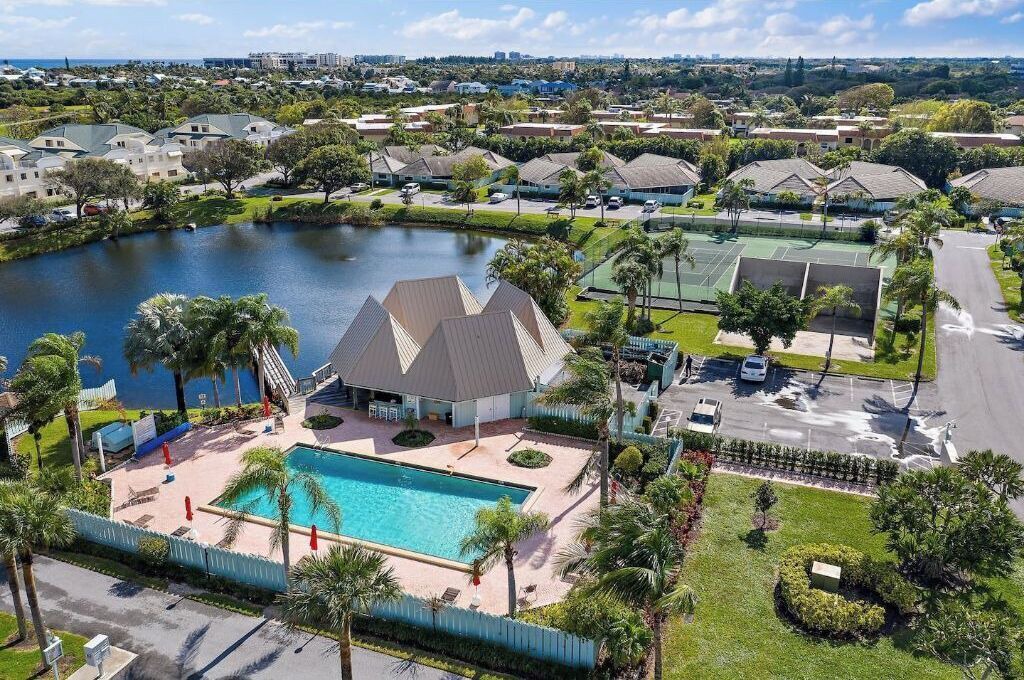 Photo of Outdoor in Bella Vista
