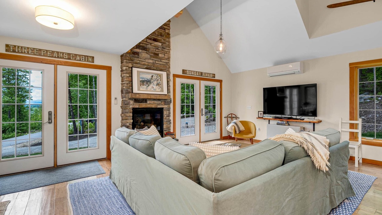 Photo of Livingroom in Bryant Pond
