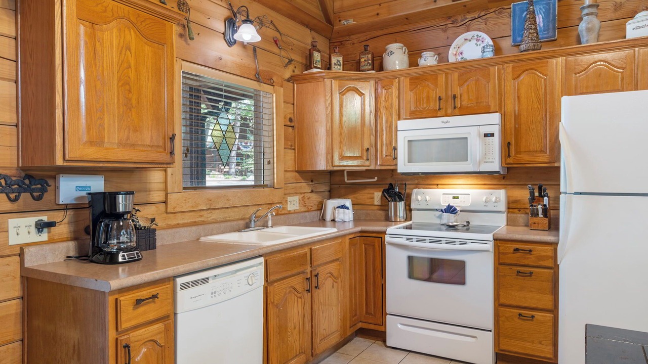 Photo of Kitchen in Branson Cedars