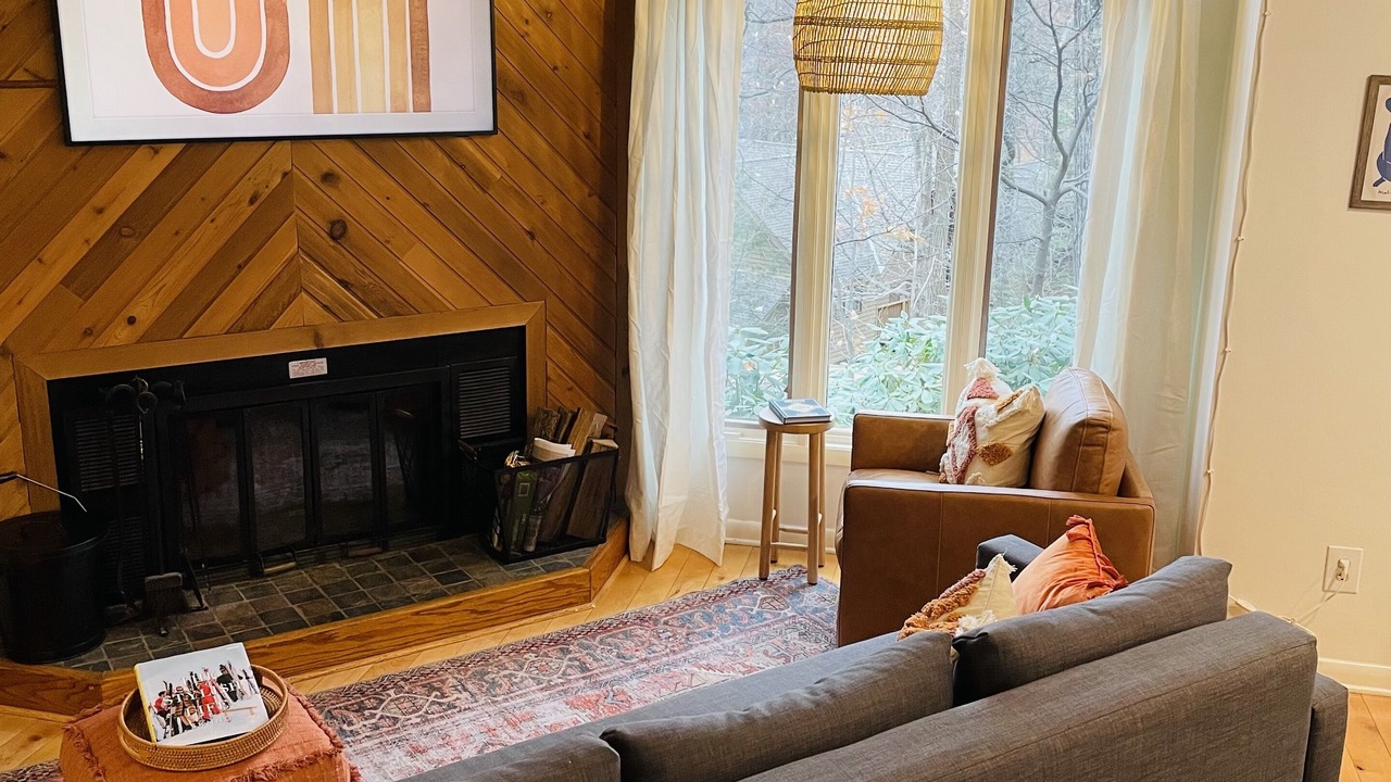 Photo of Livingroom in Wintergreen