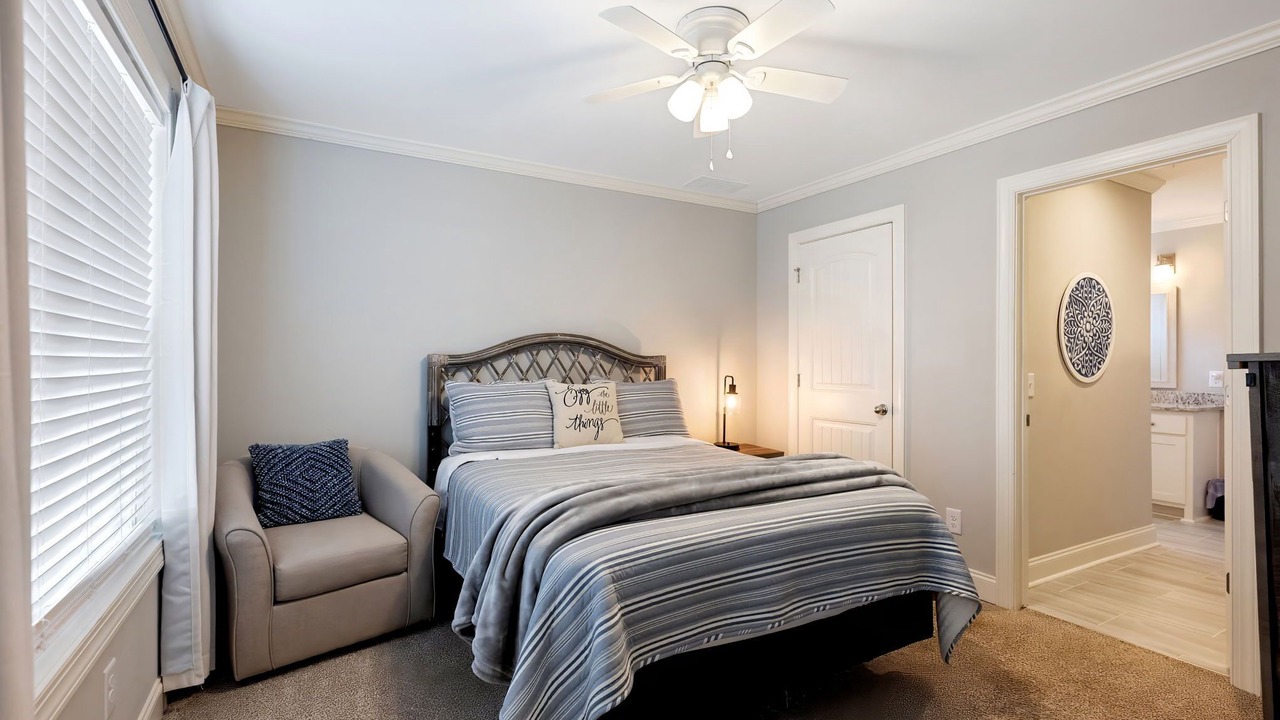 Photo of Bedroom in Helen
