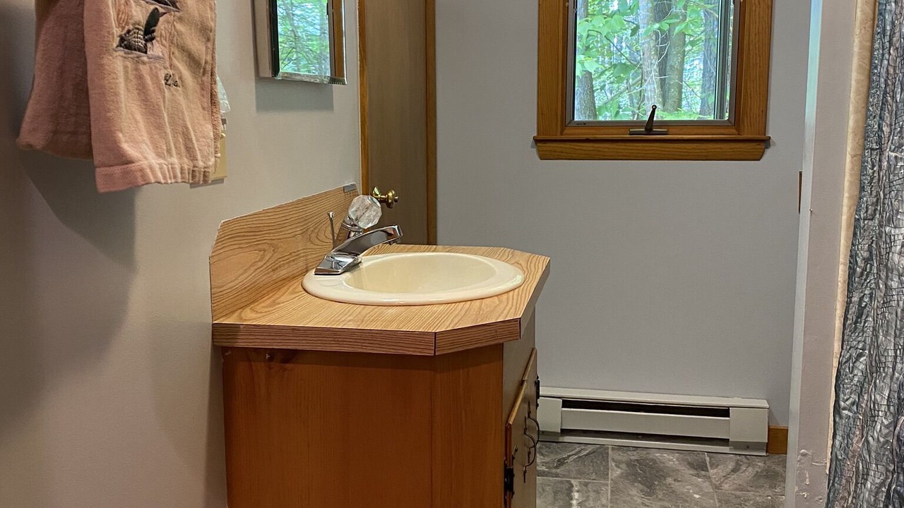Photo of Bathroom in Center Lovell