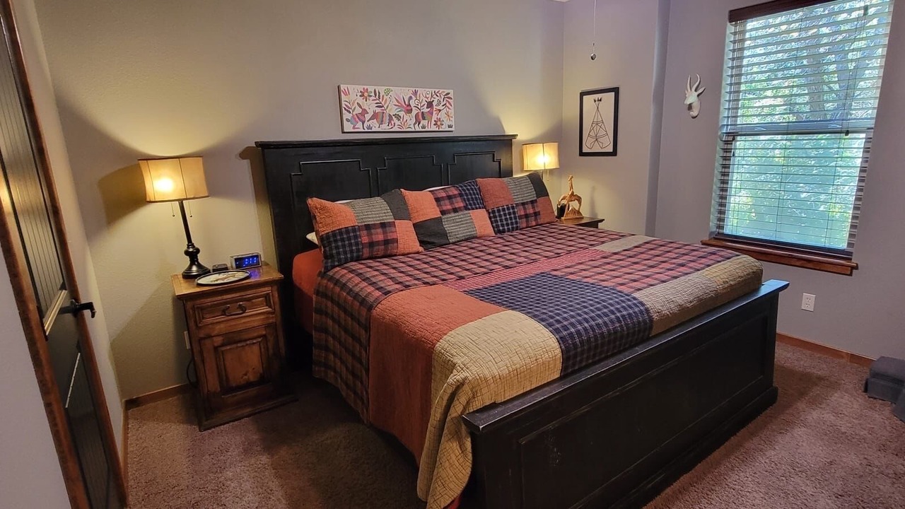 Photo of Bedroom in Hollister