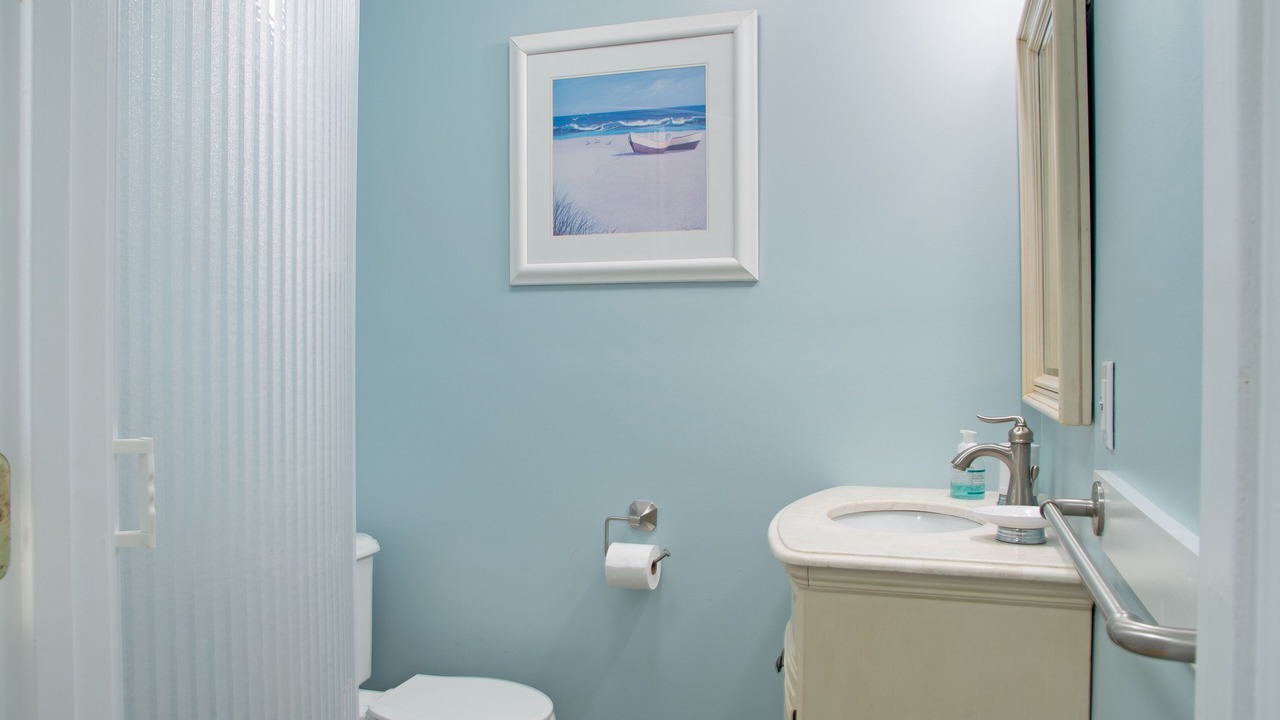 Photo of Bathroom in Dewey Beach