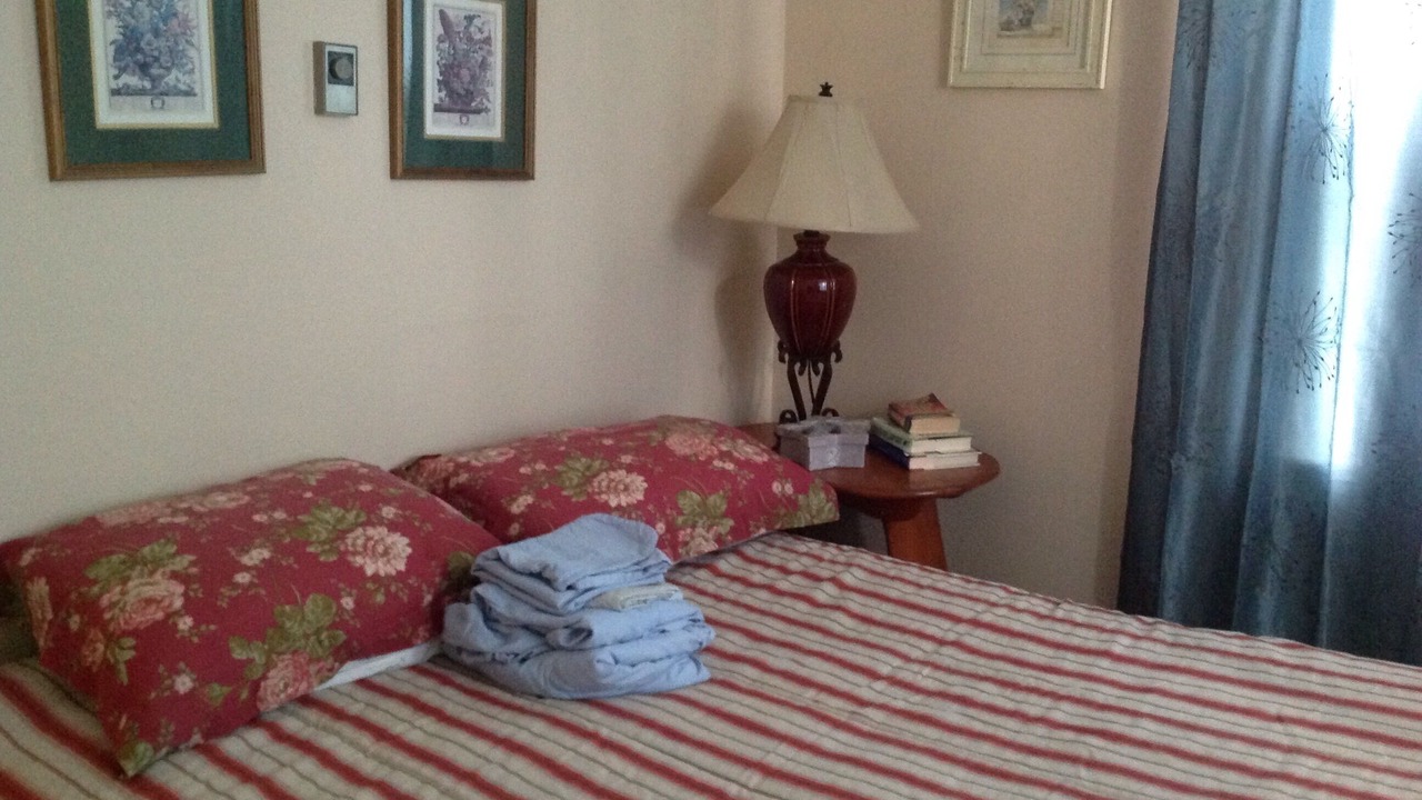 Photo of Bedroom in Deal Island