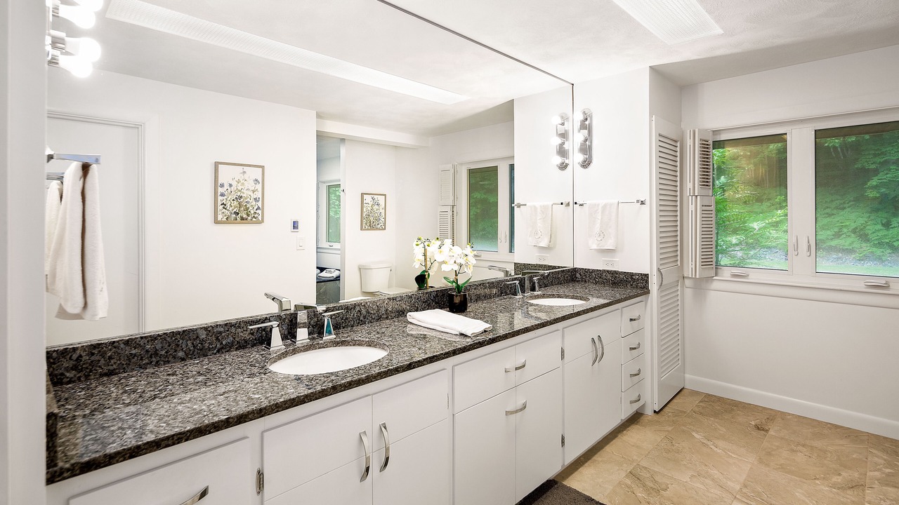 Photo of Bathroom in Rockport