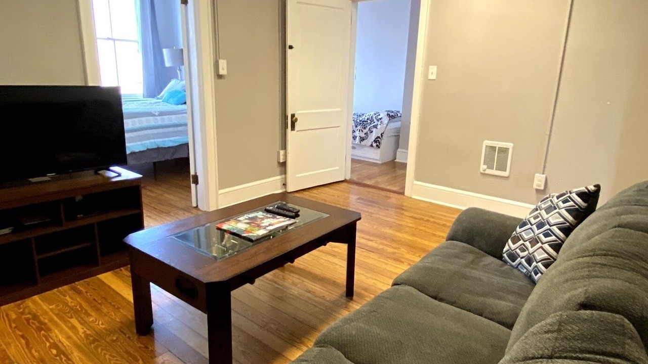Photo of Livingroom in Charles Town
