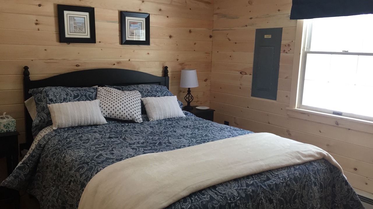 Photo of Bedroom in Chocorua Ski and Beach