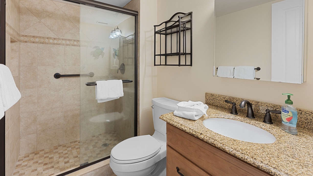 Photo of Bathroom in New Smyrna Beach