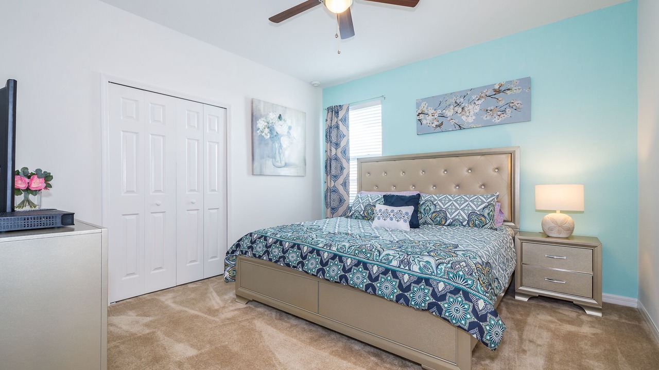 Photo of Bedroom in Loughman
