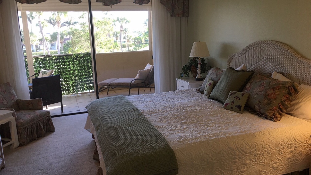 Photo of Bedroom in South Beach