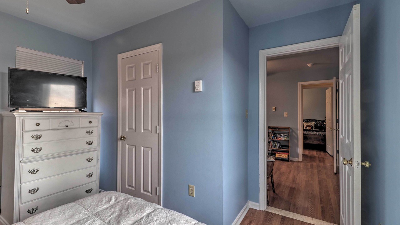 Photo of Bedroom in Calverton