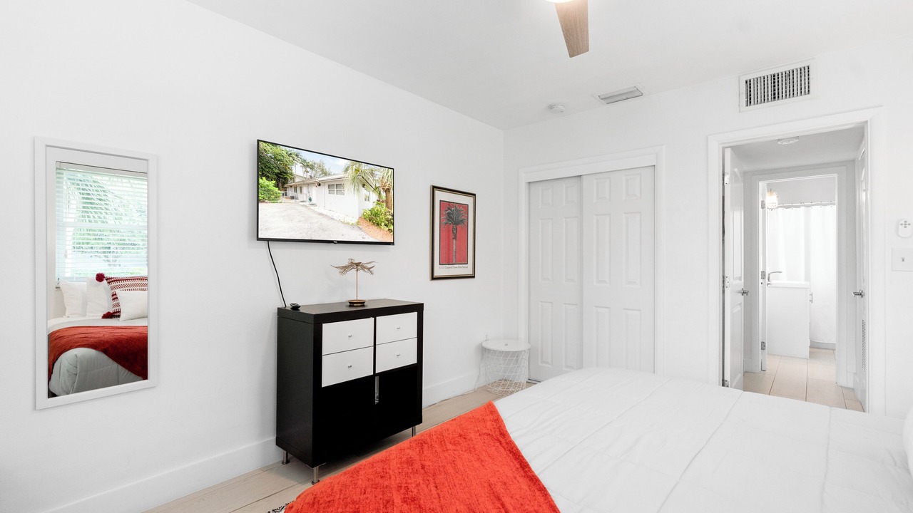 Photo of Bedroom in Coral Gables