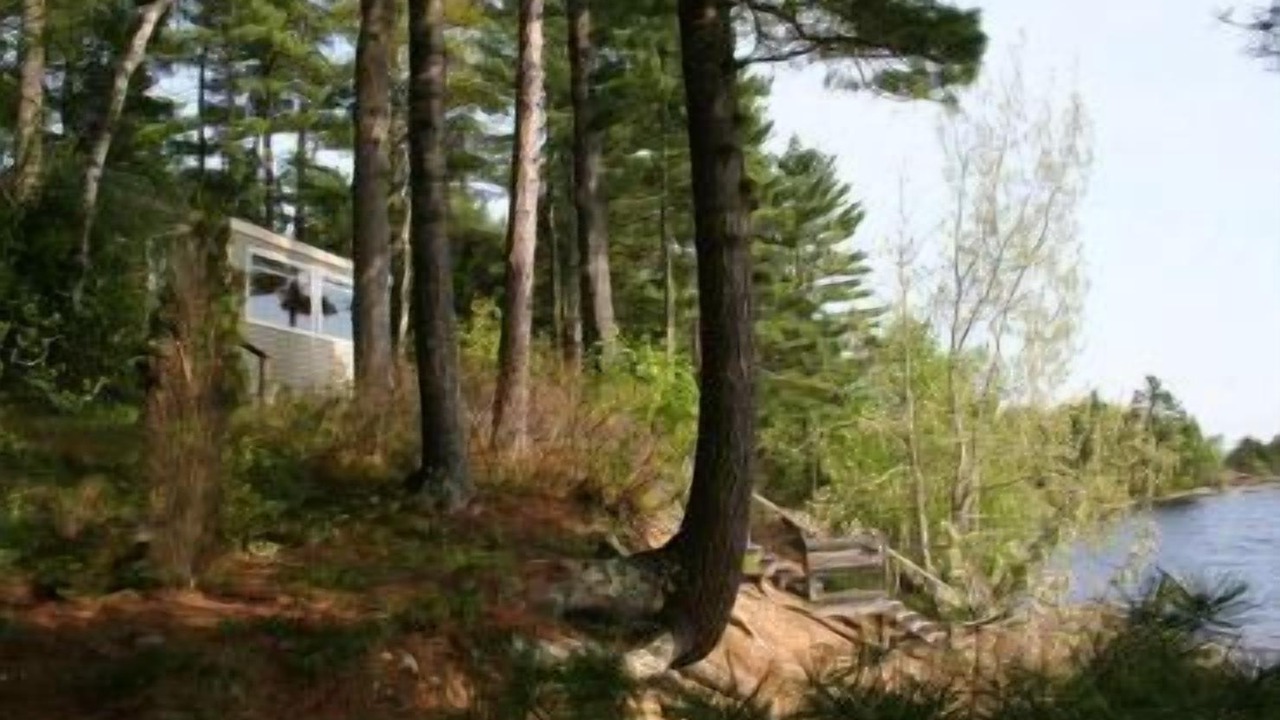 Photo of Outdoor in Surry
