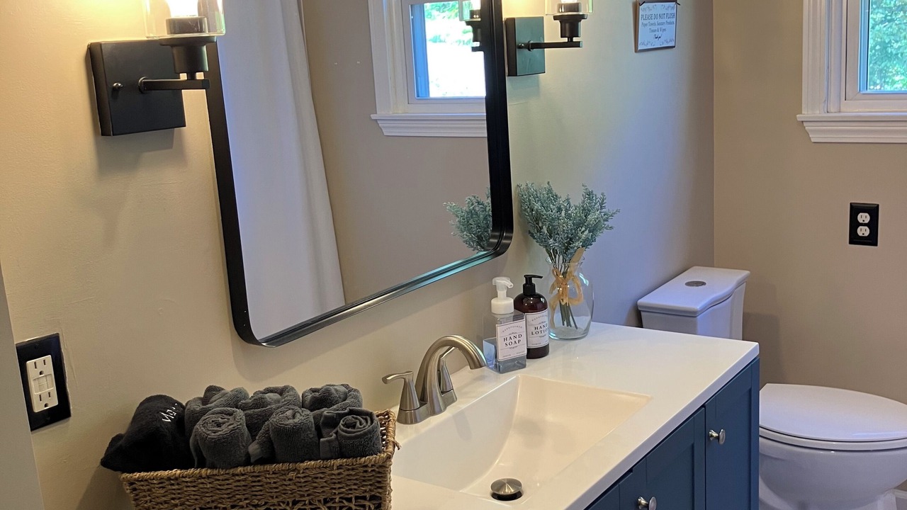 Photo of Bathroom in Greene