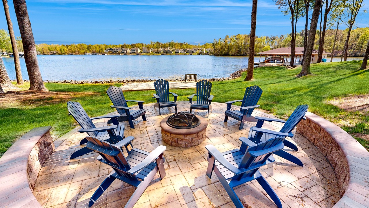 Photo of Patio Balcony in Mineral
