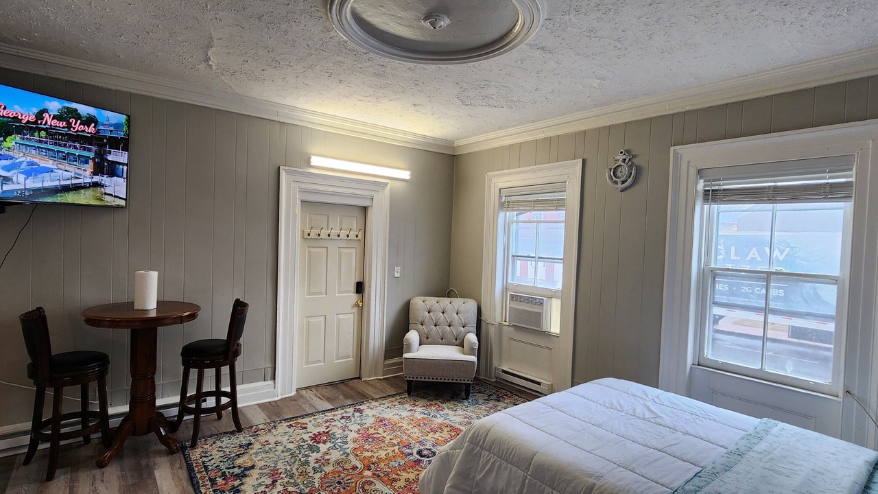 Photo of Bedroom in Seward Place
