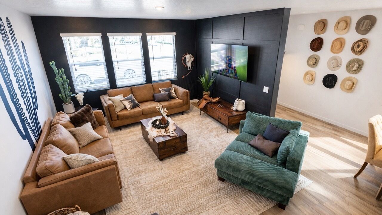 Photo of Livingroom in Eagle