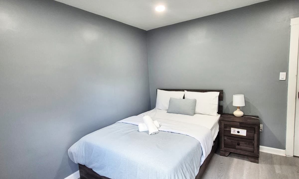 Photo of Bedroom in Lochearn