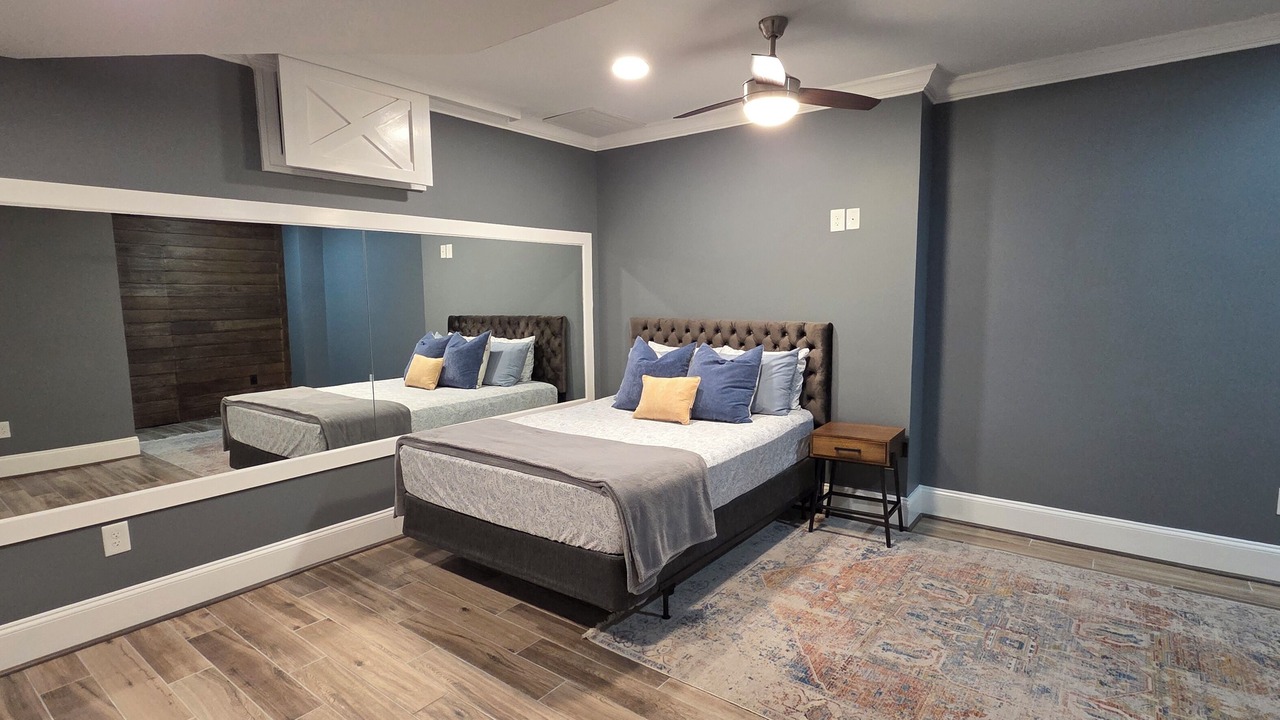 Photo of Bedroom in Linton Hall