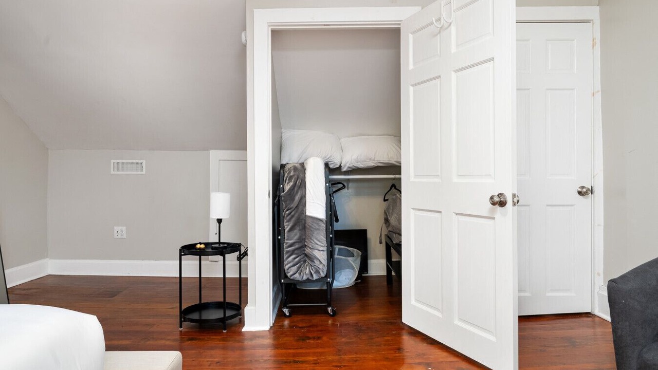 Photo of Bedroom in Italian Village