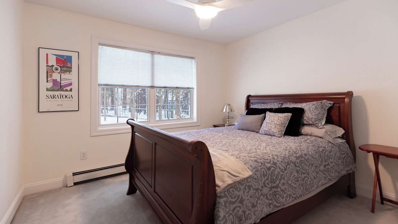 Photo of Bedroom in Saratoga Springs