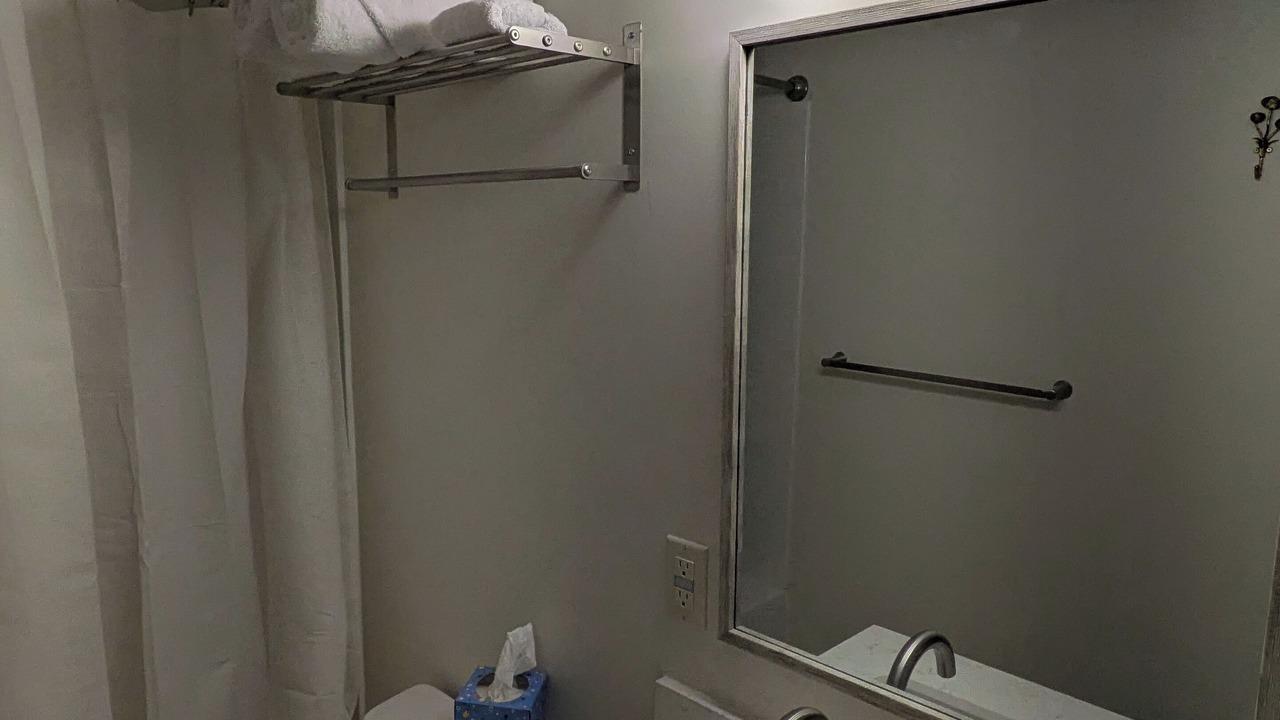 Photo of Bathroom in Urbana