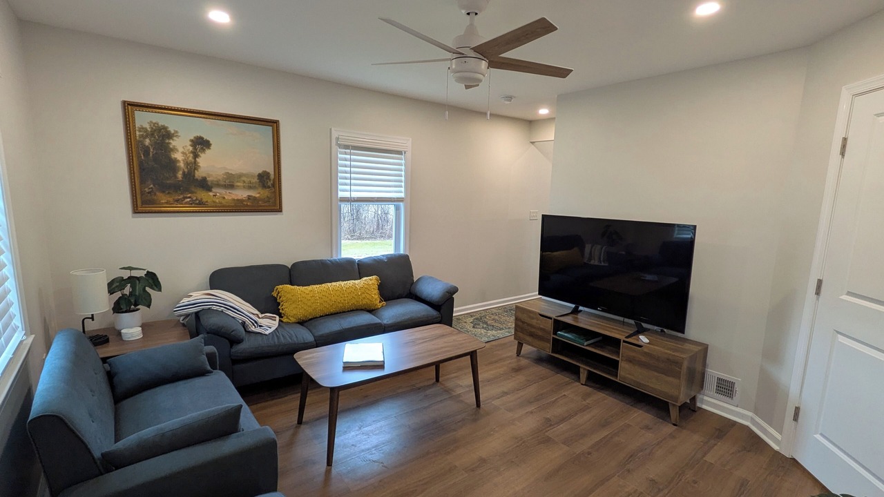 Photo of Livingroom in Urbana