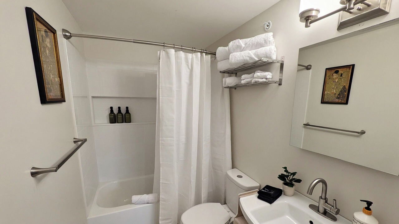 Photo of Bathroom in Urbana