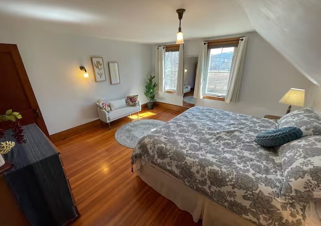 Photo of Bedroom in Somesville
