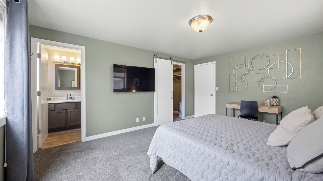 Photo of Bedroom in Boise Bench