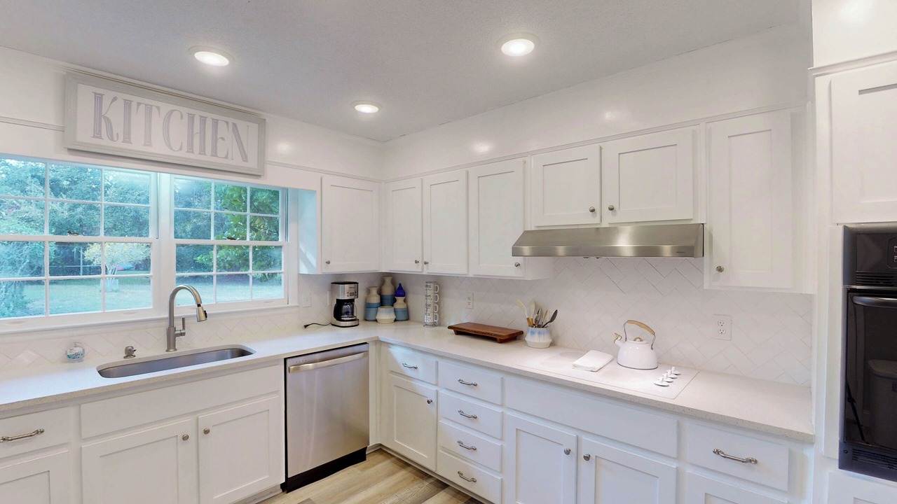 Photo of Kitchen in Jekyll Island