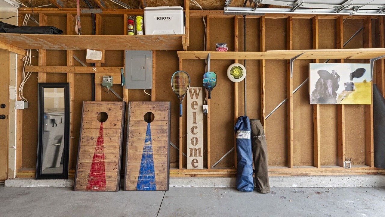 Photo of Others in Depot Bench