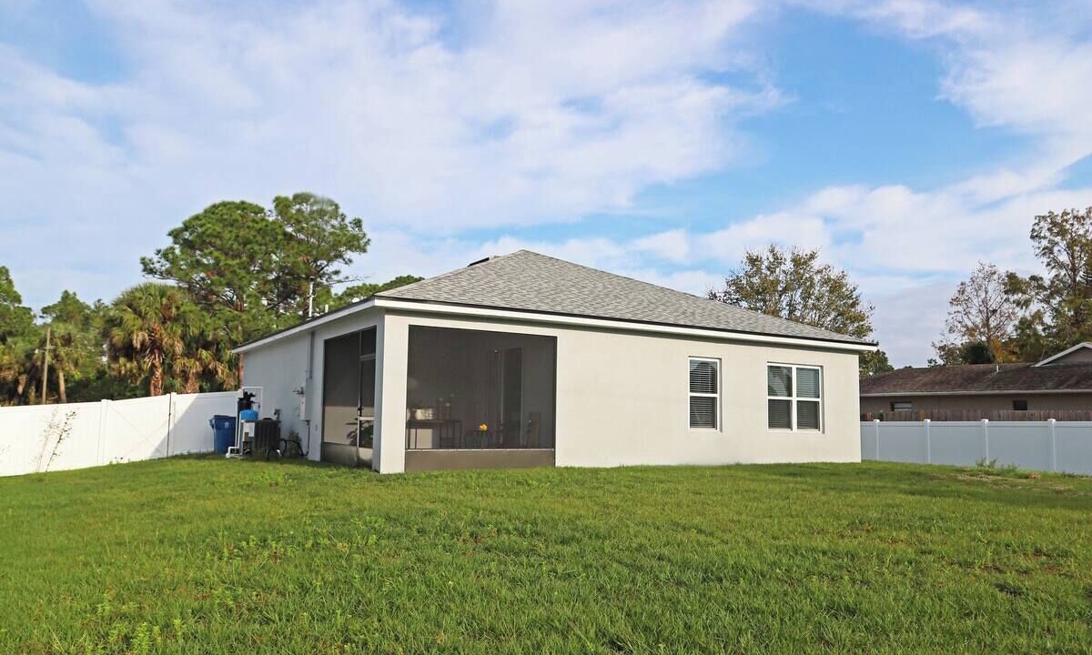 Photo of Outdoor in Palm Bay