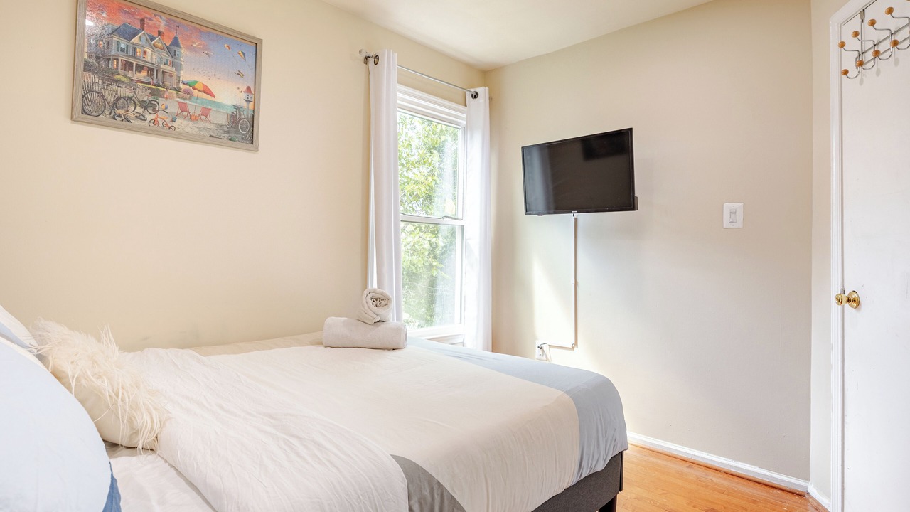 Photo of Bedroom in Herndon