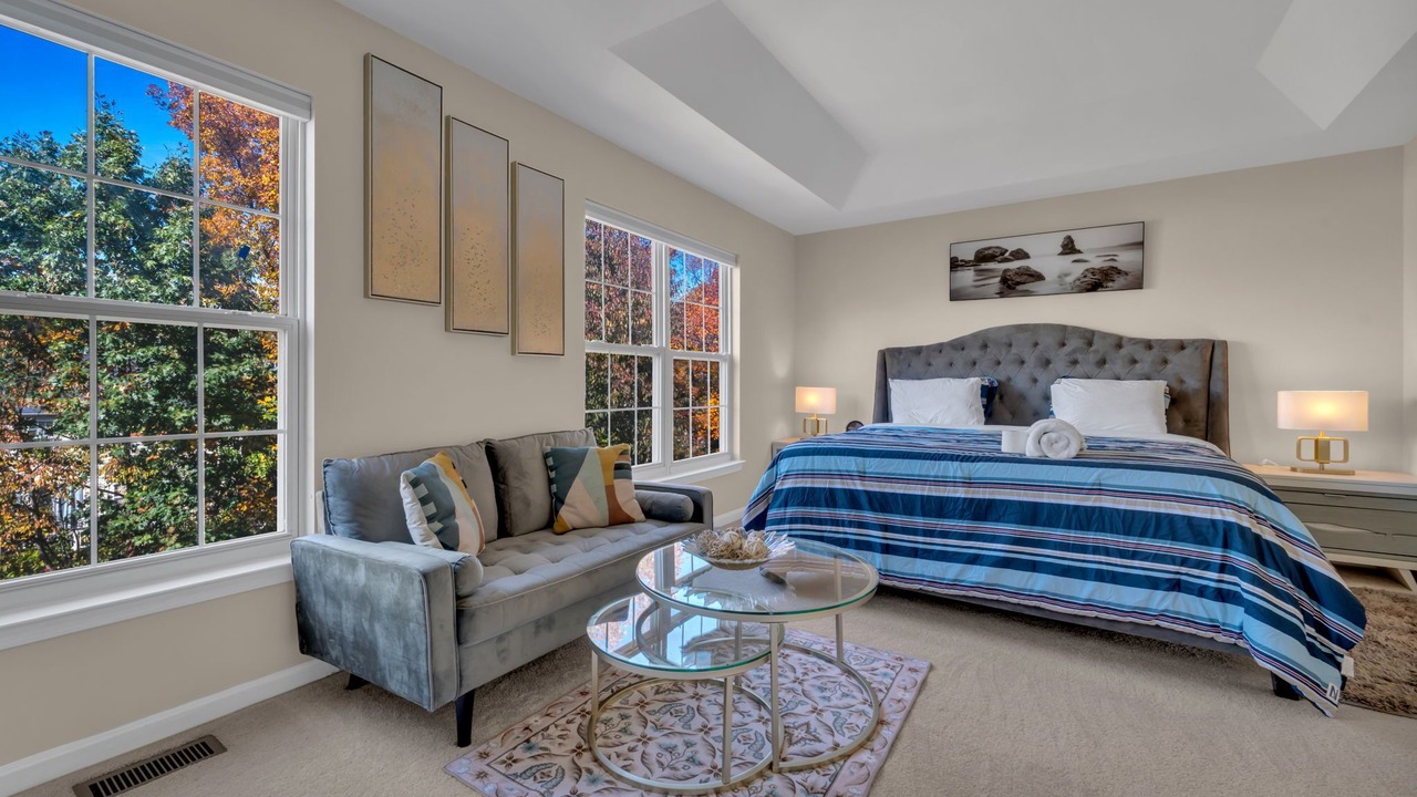 Photo of Bedroom in Dulles Town Center