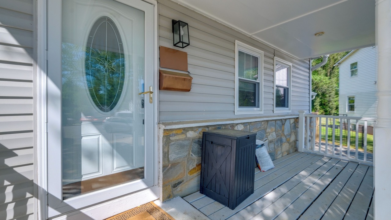 Photo of Outdoor in Woodbridge
