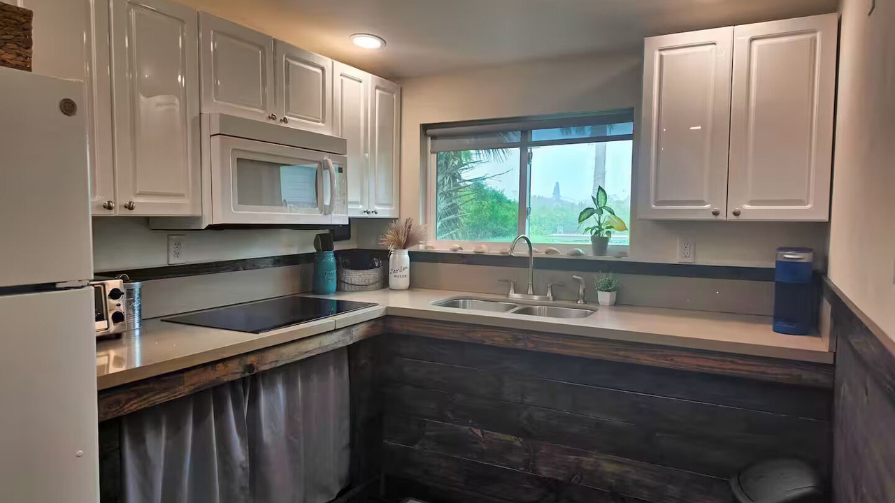 Photo of Kitchen in New Smyrna Beach