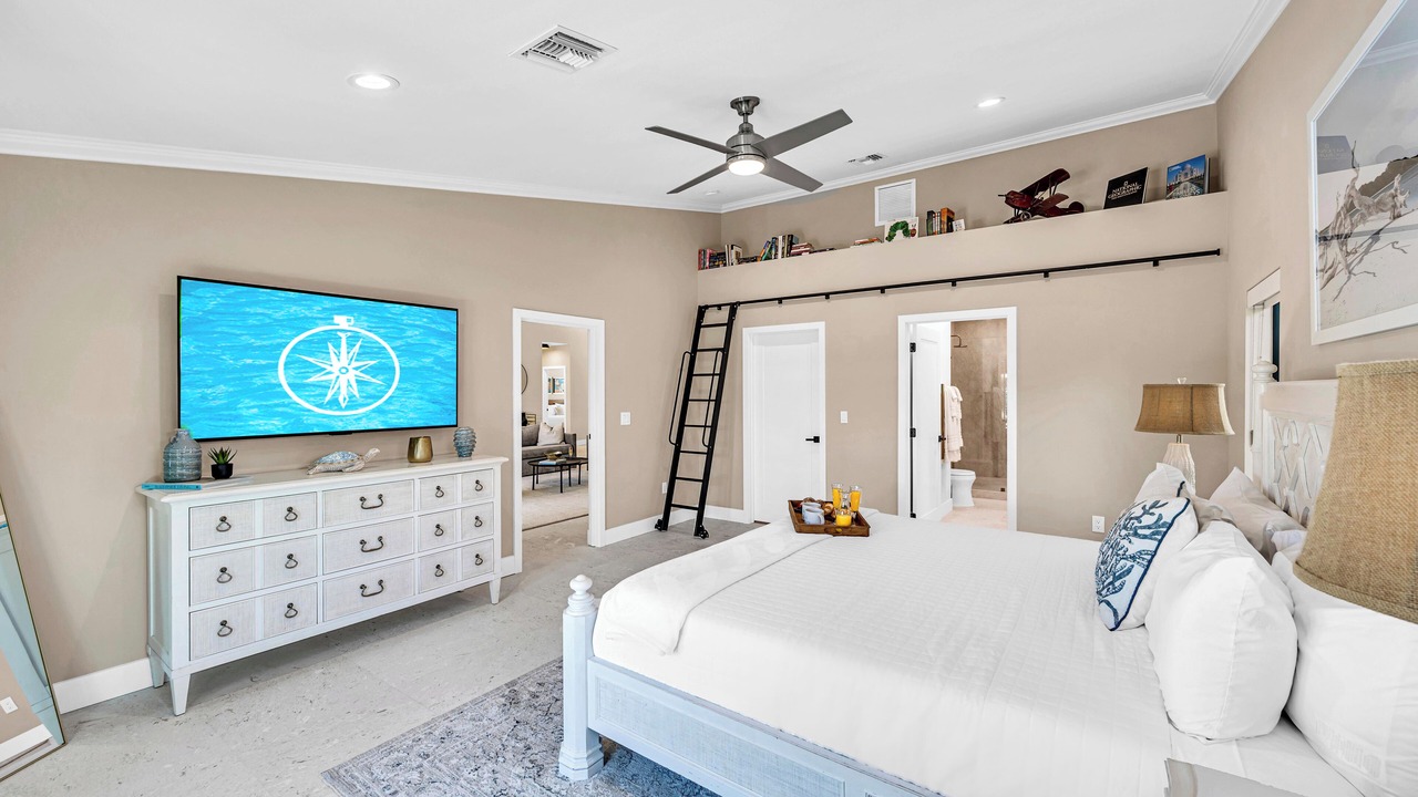 Photo of Bedroom in Lauderdale Beach