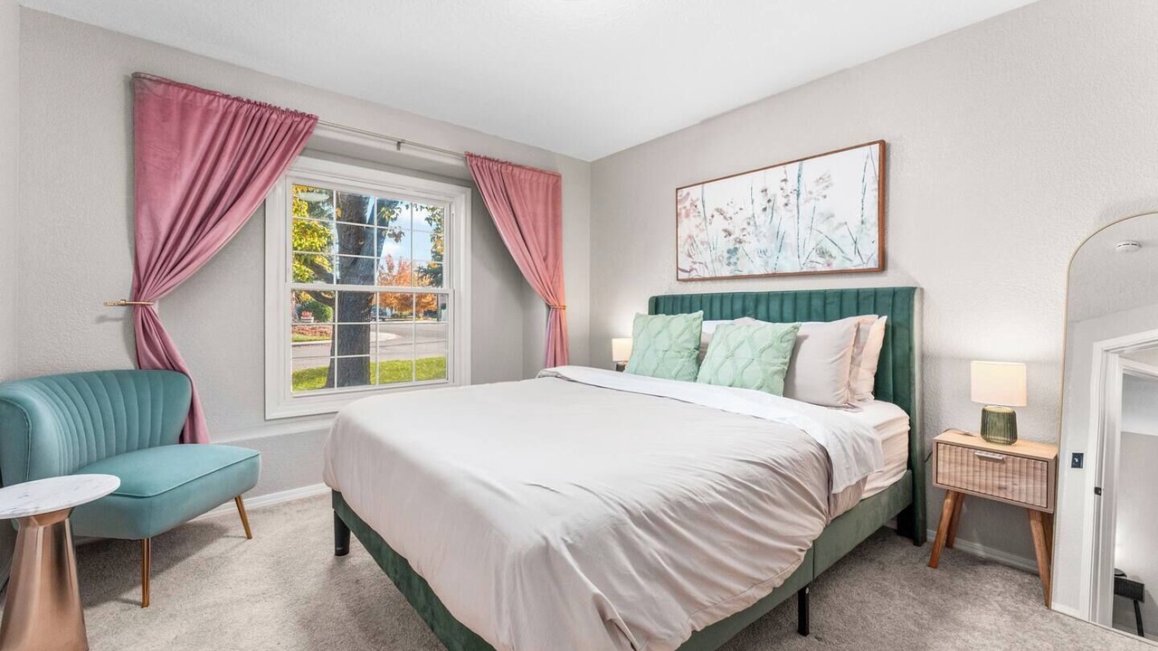 Photo of Bedroom in Southeast Boise